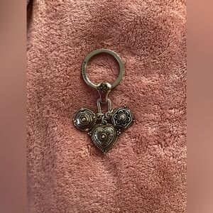 Brighton Ornate Key Holder with Vintage Design